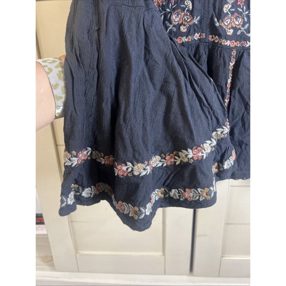 American Eagle Embroidered Bell Sleeve Top Size Large Women’s Floral Boho - Picture 3 of 10